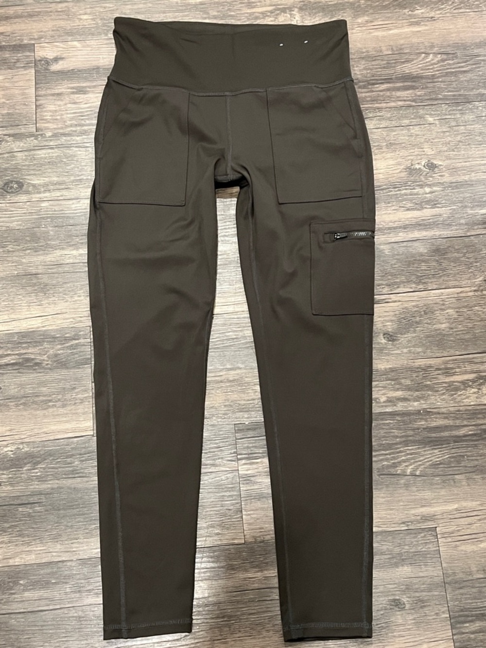 Xersion Olive Utility Cargo Leggings